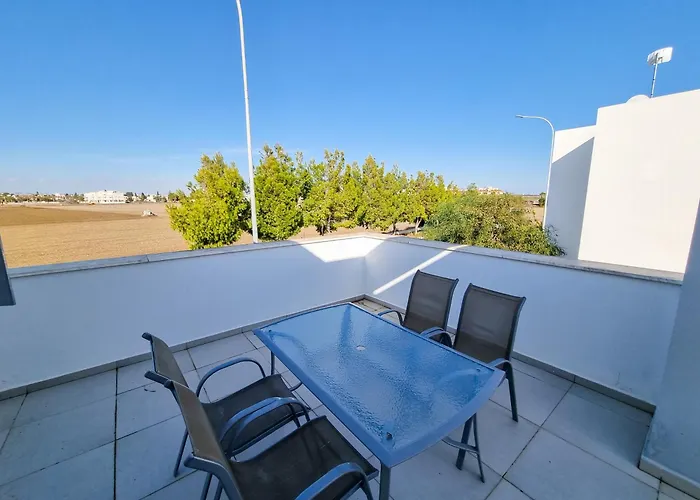 Beach Villa With Private Pool And Bbq 17